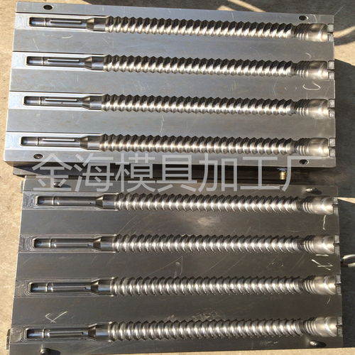 汽車配件塑料制品pe管材導(dǎo)尿管,金海模具加工廠生產(chǎn)伸縮波紋管吹塑模具整套生產(chǎn)線